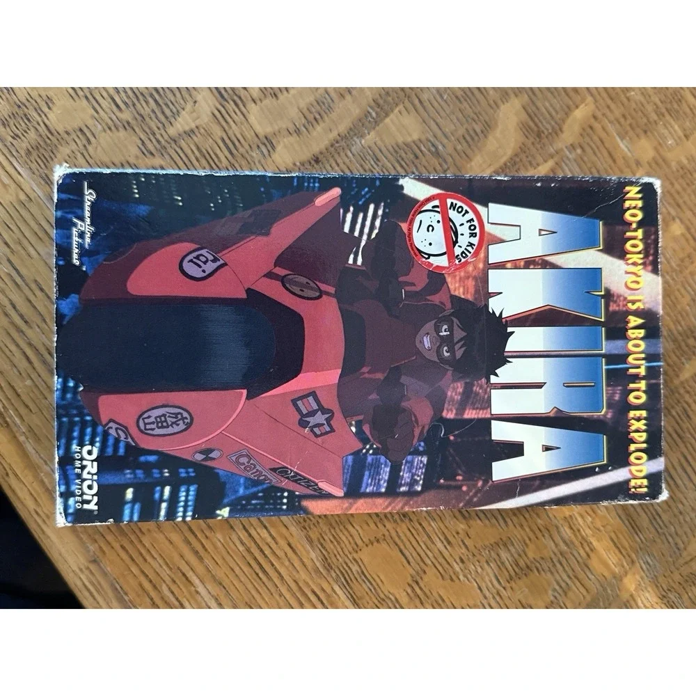 Akira 1989 VHS Anime English Version Katsuhiro Otomo R rated